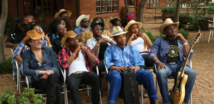 19 of Africa’s most popular recording artists came together as one to record Cocoa ‘na Chocolate. The song is in support of ONE.org’s Do Agric, It Pays campaign. These artists are using their voices to inspire young people to tell political leaders ahead of the African Union summit in June that the time has come to adopt better agricultural policies that will help tackle youth unemployment, provide better support to small holder farmers, boost productivity, increase value chains, and help lift millions of Africans out of extreme poverty.